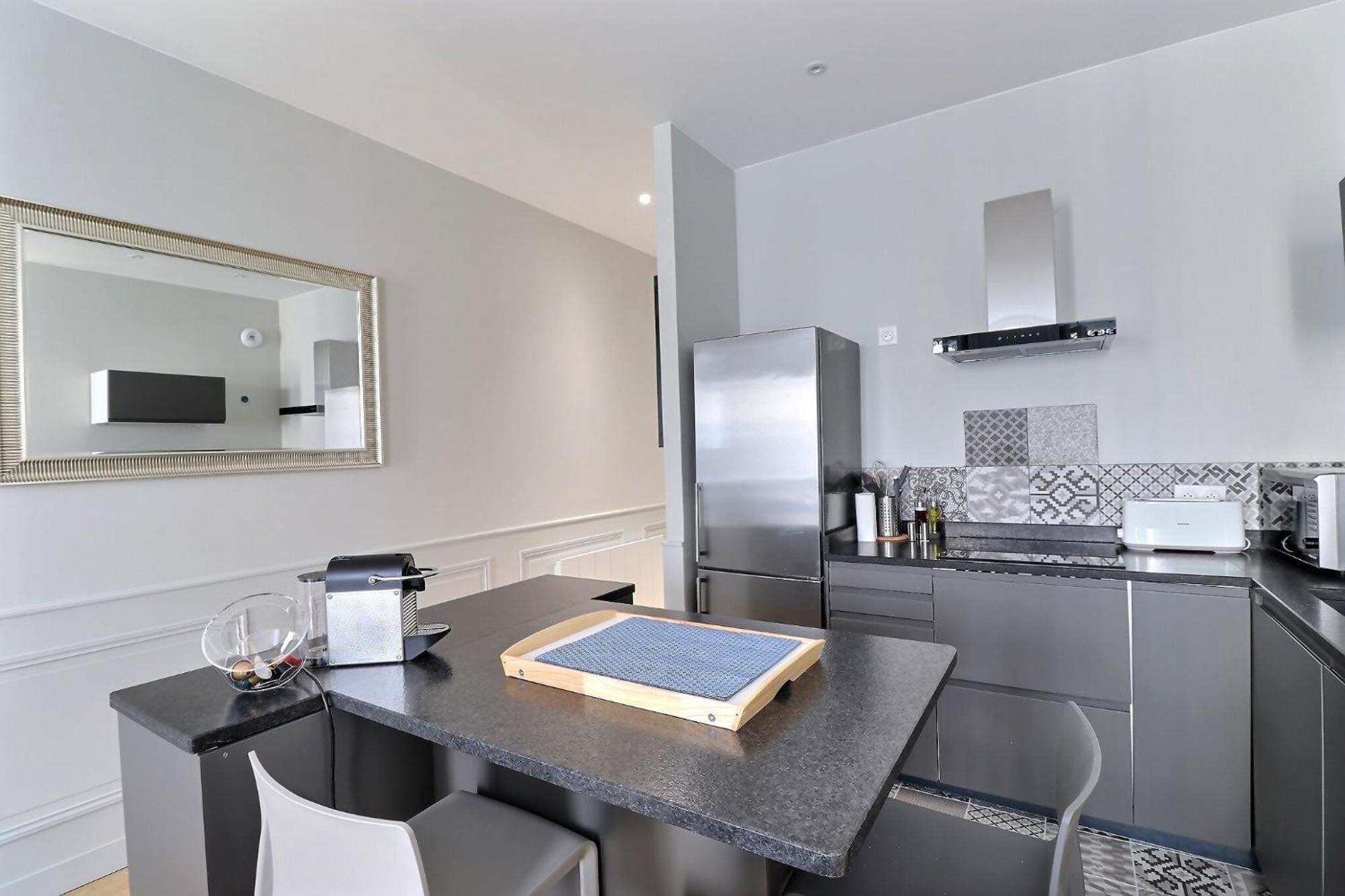 Appartement de Standing pour 6 refait à neuf Lyon Extérieur photo