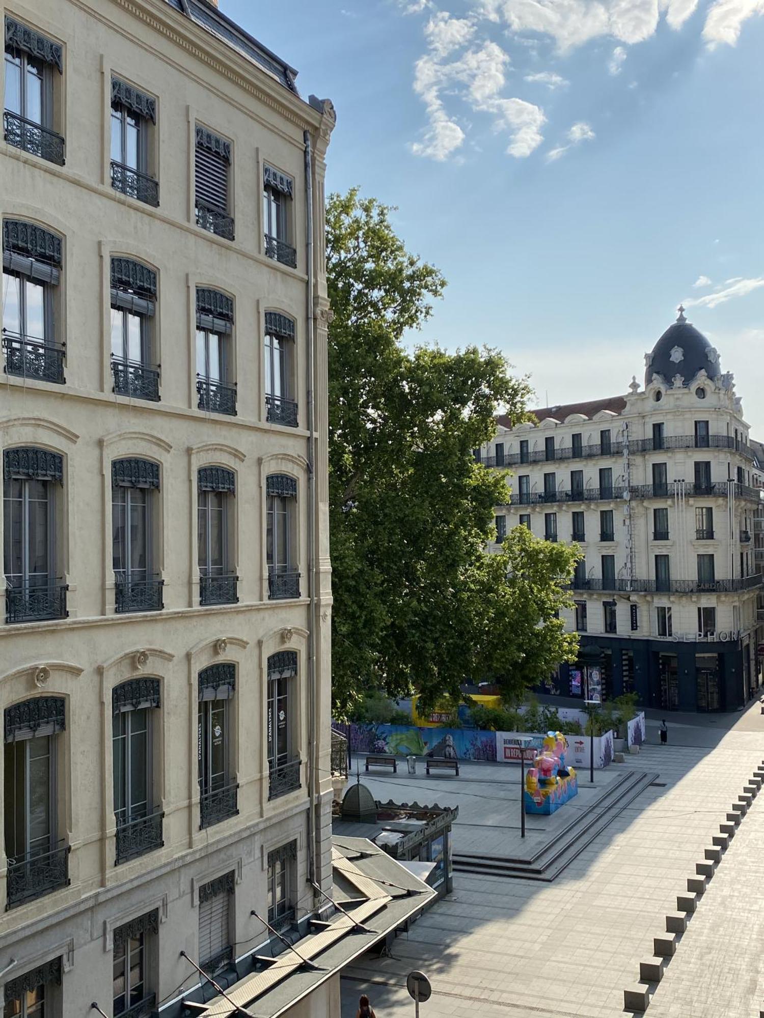 Appartement de Standing pour 6 refait à neuf Lyon Extérieur photo