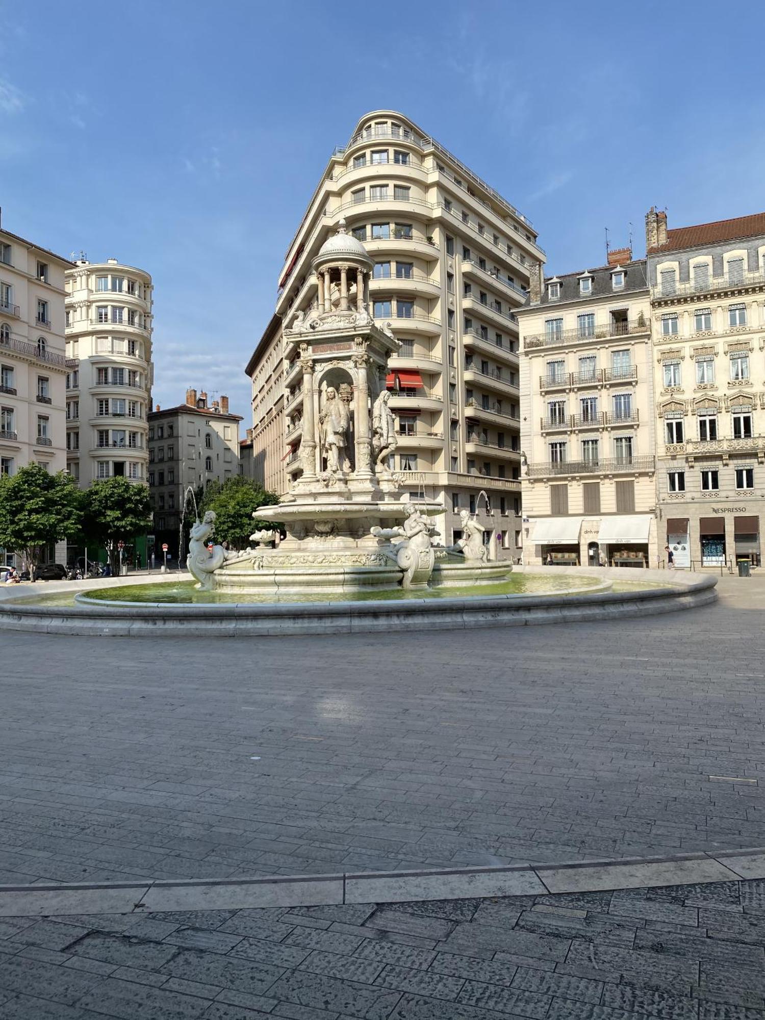 Appartement de Standing pour 6 refait à neuf Lyon Extérieur photo
